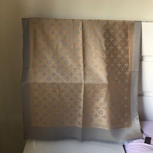 LV Two Tones Shawl Scarf